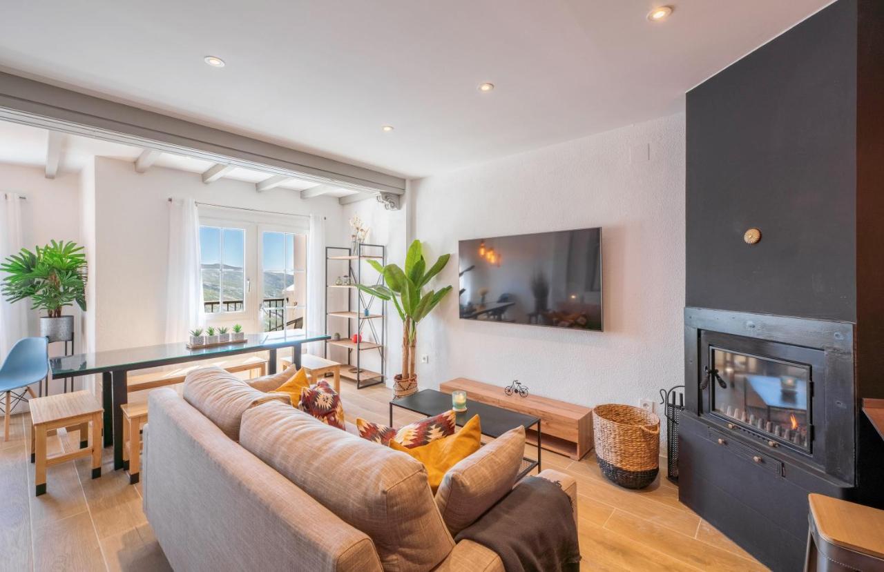 Beautifully Renovated 4 Bedroom Apt + Kid'S Room 시에라네바다 외부 사진